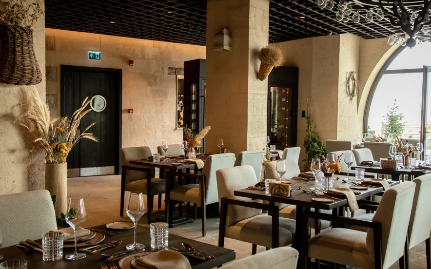 Stone-walled dining table at an Argos in Cappadocia restaurant