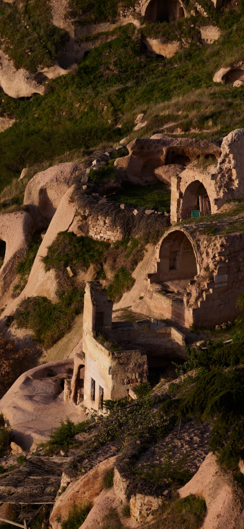 Argos in Cappadocia mobile story image with Cappadocia view