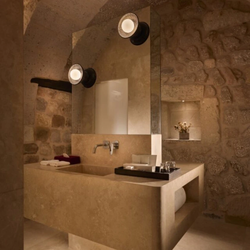 Cave Splendid Suite cave bedroom at Argos in Cappadocia